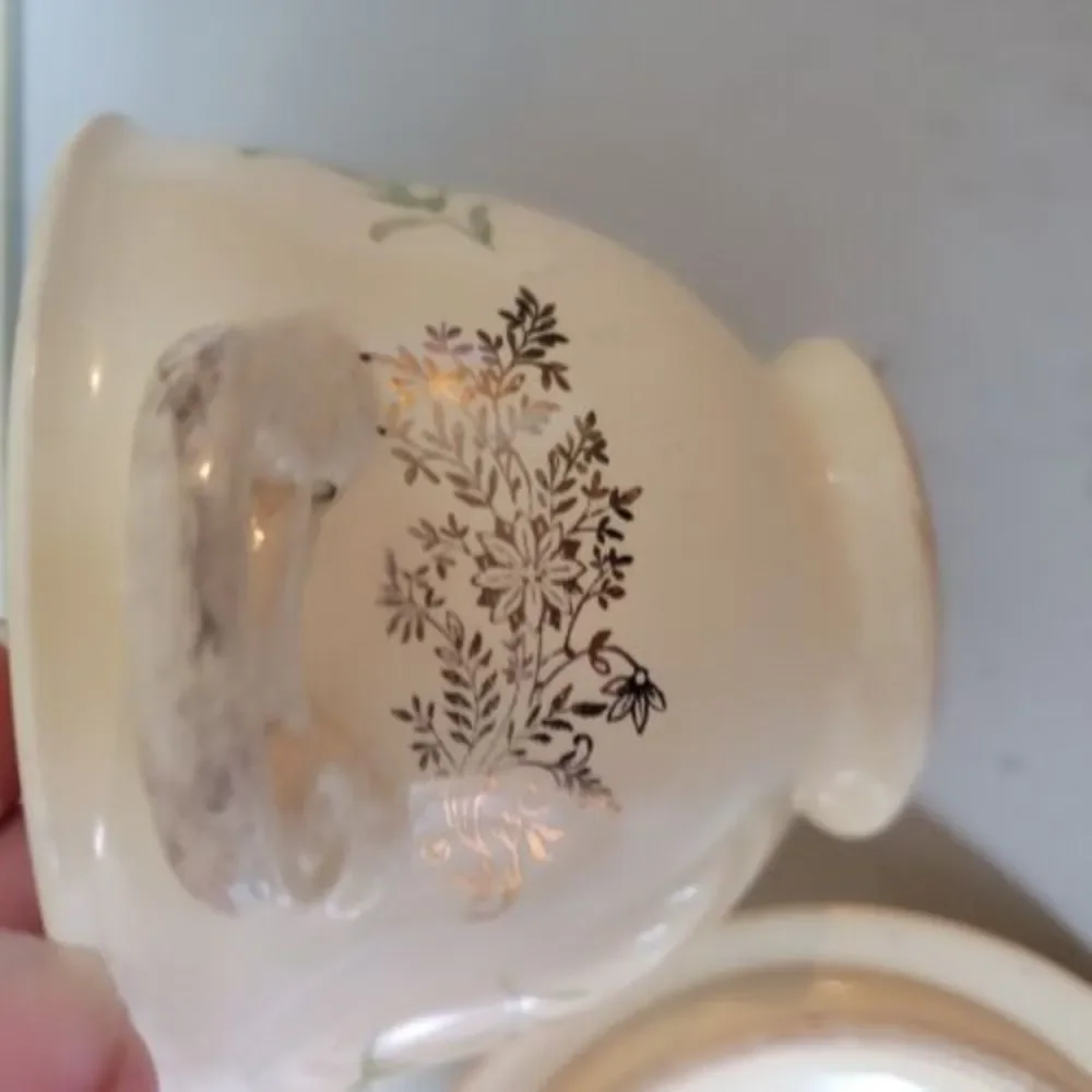 Vintage Homer Laughlin China Sugar Bowl‎ With Lid Vellum JIN 7